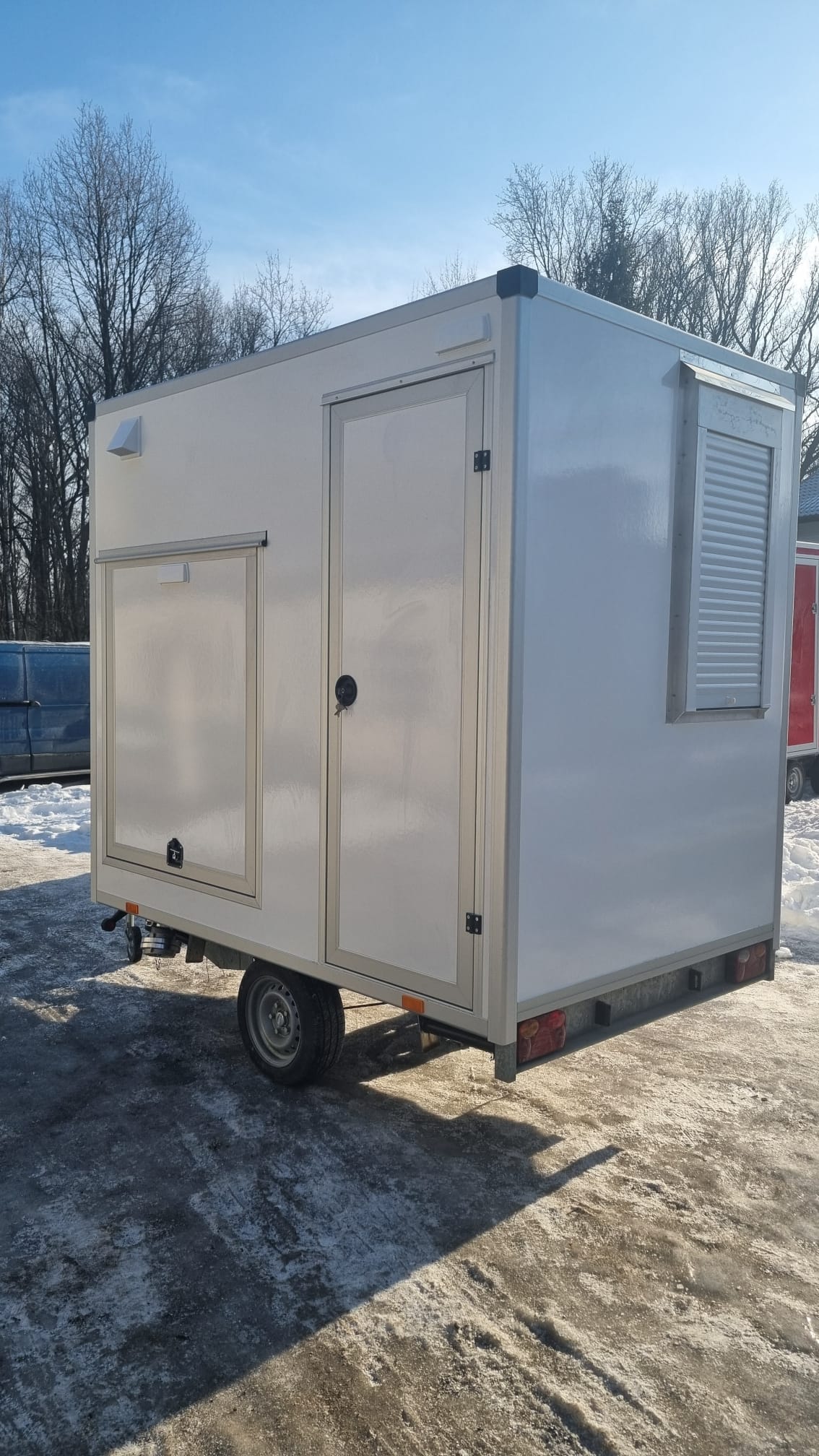 Remorci sanitare (WC mobil)
