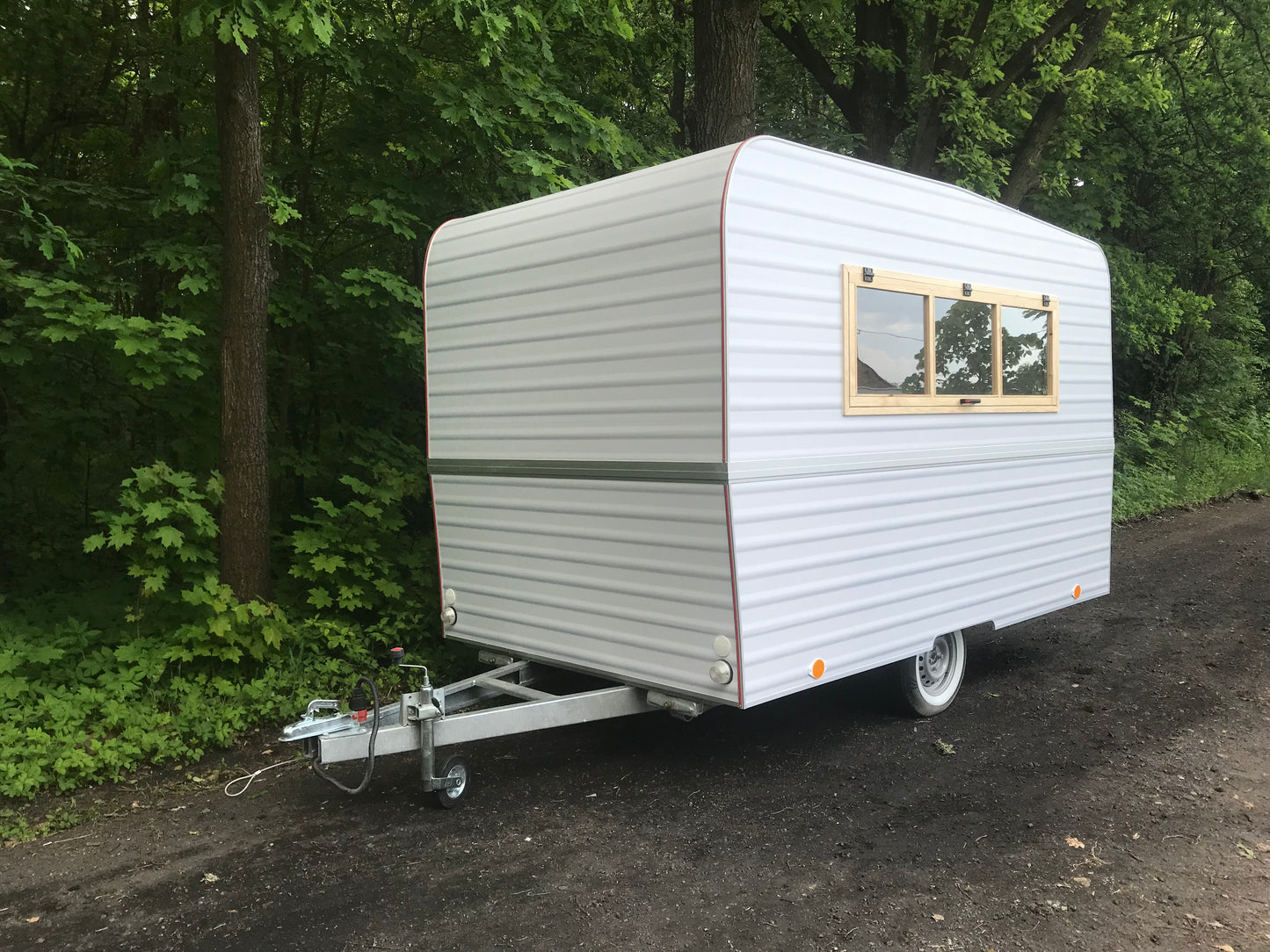 RULOTE COMERCIALE X-TRAIL – MODEL CLASIC