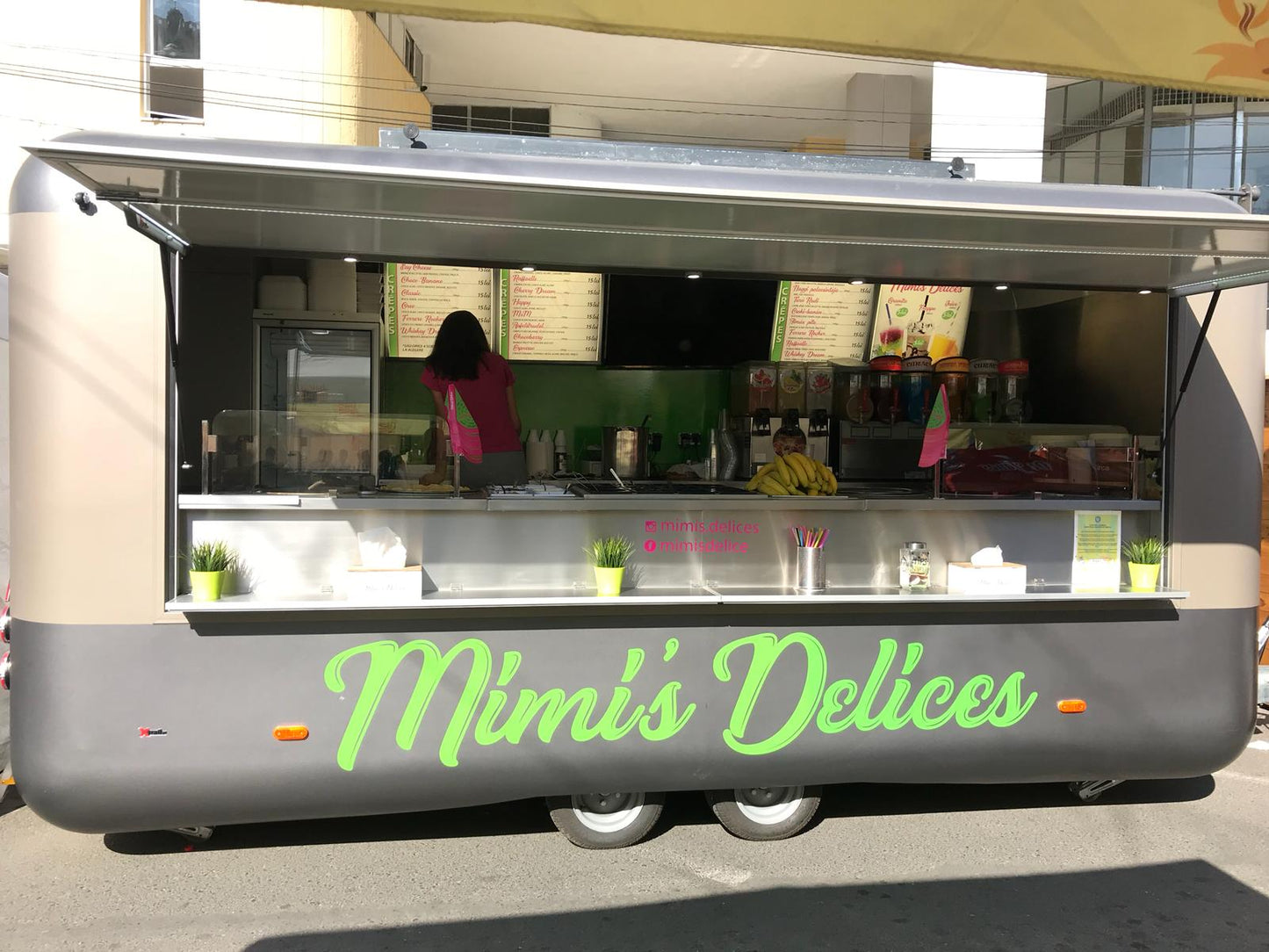 X-TRAIL ROUND – rulotă comercială cu design premium