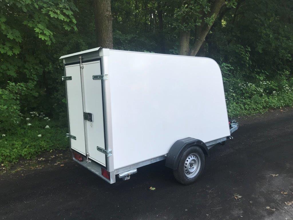 Remorcă tip furgon X-TRAIL – izolat & plywood | Transport marfă și alimente