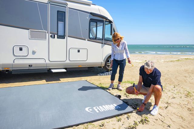 Covor pentru marchiză Fiamma Patio Mat, gri