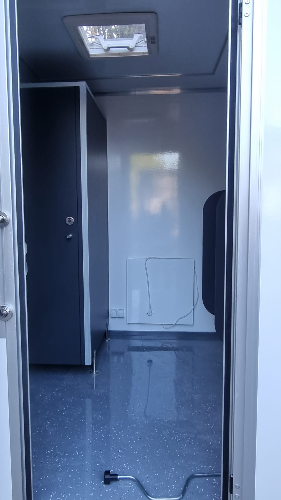 Remorci sanitare (WC mobil)